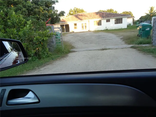 $3,990 | Everglades, Homestead, FL 33034