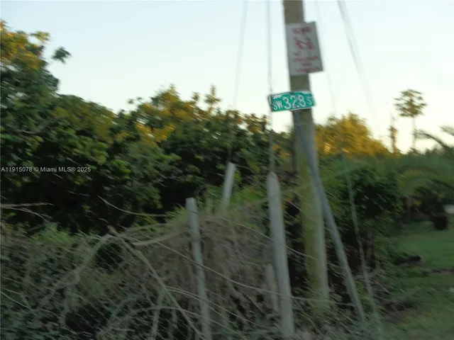 $3,990 | Everglades, Homestead, FL 33034