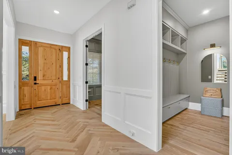 $2,845,000 | 1615 North Wakefield Street, Arlington, VA 22207
