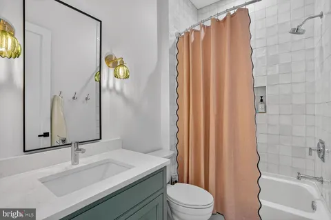 $2,845,000 | 1615 North Wakefield Street, Arlington, VA 22207