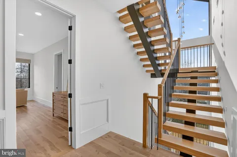 $2,845,000 | 1615 North Wakefield Street, Arlington, VA 22207