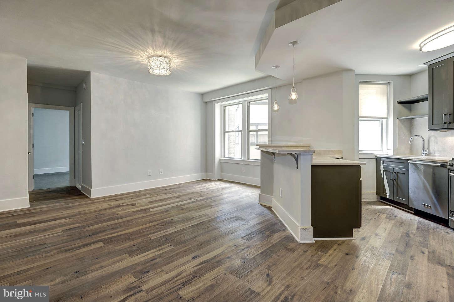 1910 Kalorama Road Northwest, Unit 205 Washington, DC 20009 - Photo 2 of 14 Living Room