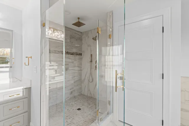 $999,900 | 3 Taylor Road, Colchester, CT 06415