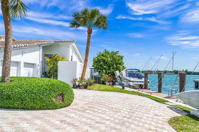 $10,000,000 | 1290 Northeast 83rd Street, Miami, FL 33138