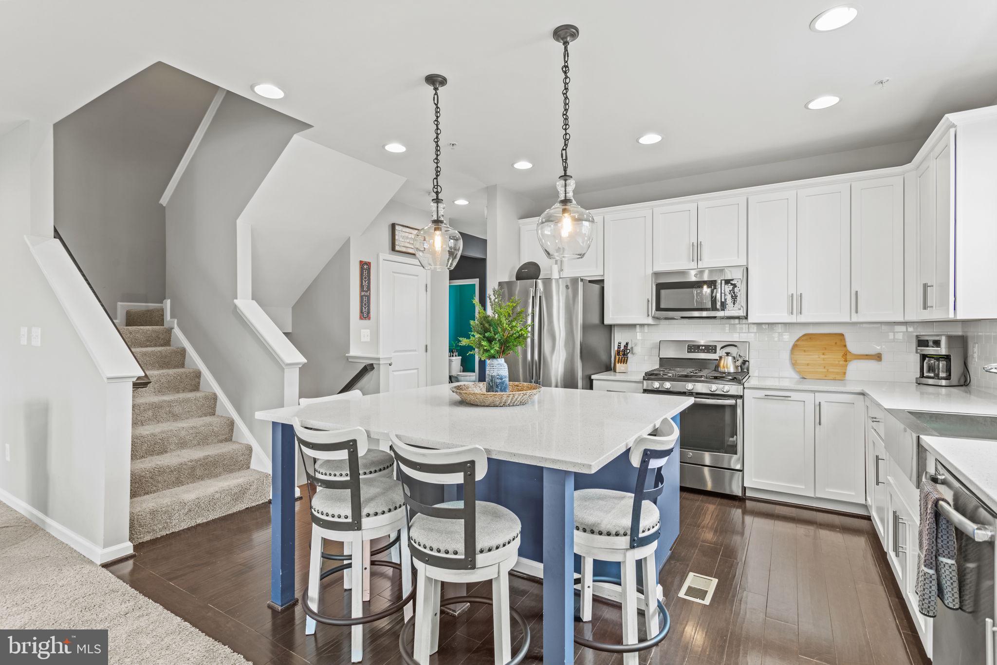 5663 Scott Ridge Place Frederick, MD 21704 - Photo 8 of 52 Kitchen