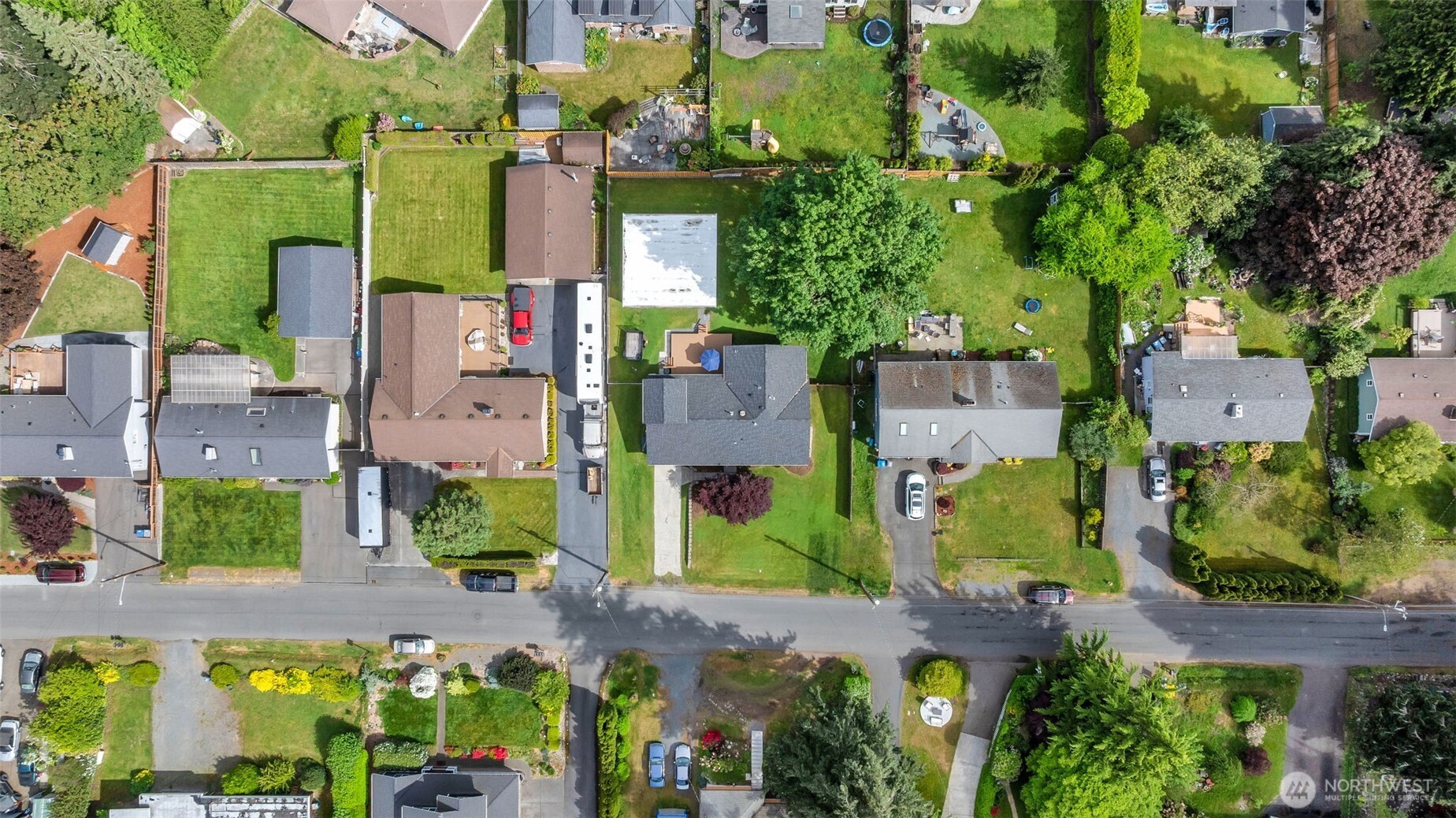 9015 218th Street Southwest Edmonds, WA 98026 - Photo 38 of 39 an aerial view of houses with outdoor space