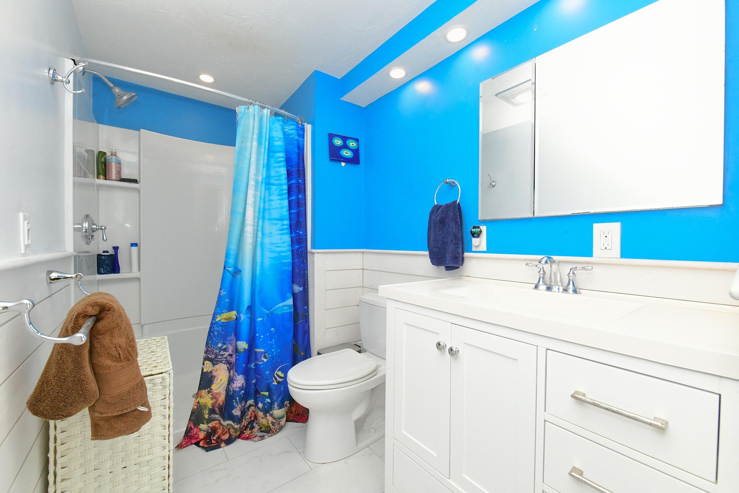 24 Lakewood Road Sagamore Beach, MA 02562 - Photo 21 of 44 2026-04-21-22-20-35-739