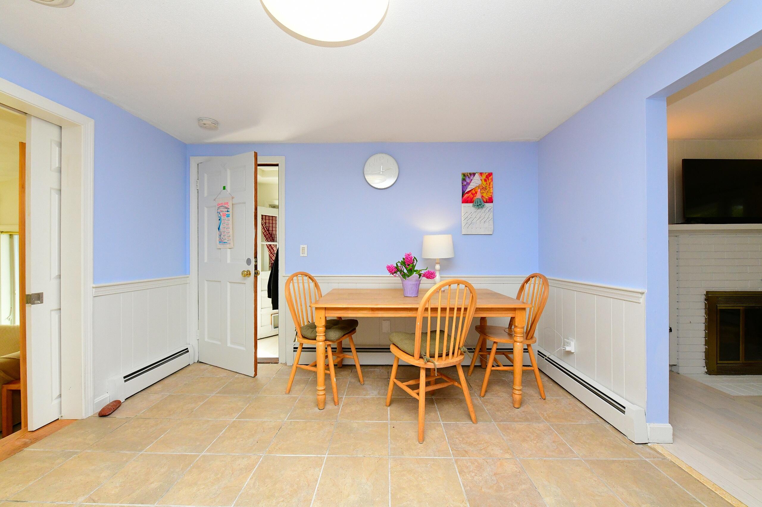 24 Lakewood Road Sagamore Beach, MA 02562 - Photo 3 of 44 2026-04-21-22-34-40-401