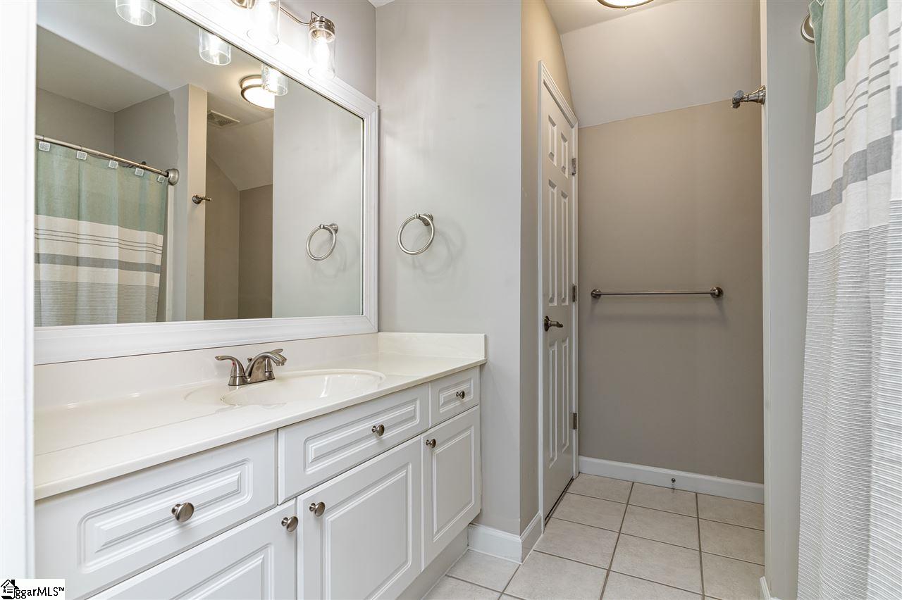 7 East Spindletree Way Greer, SC 29650 - Photo 26 of 36 Gallery Image 26