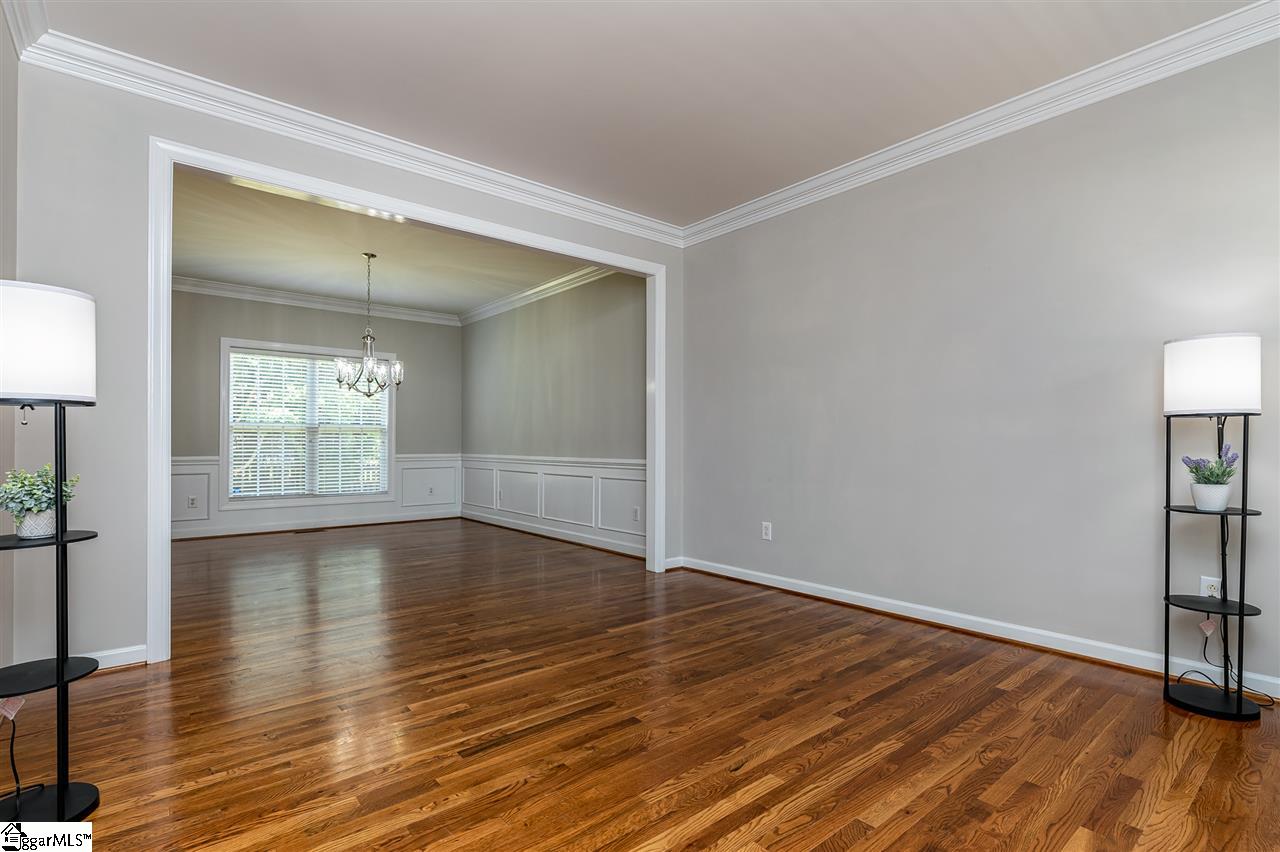 7 East Spindletree Way Greer, SC 29650 - Photo 4 of 36 Gallery Image 4