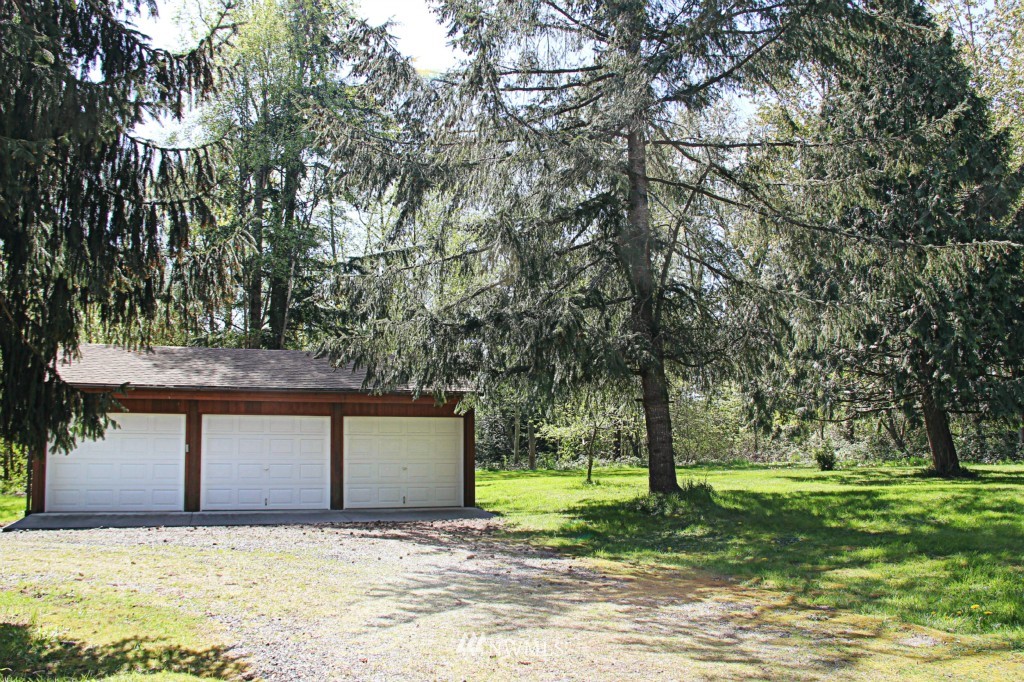374 Kline Road Bellingham, WA 98226 - Photo 3 of 25