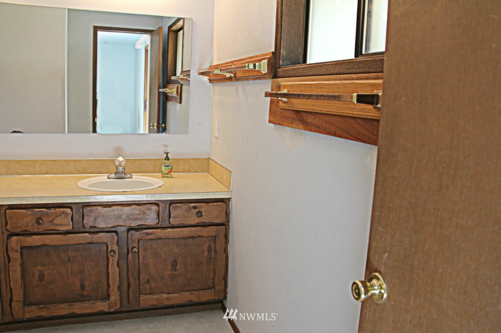 374 Kline Road Bellingham, WA 98226 - Photo 21 of 25