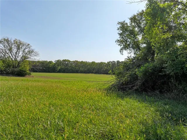 $849,000 | 24008 East 205th Street, Pleasant Hill, MO 64080