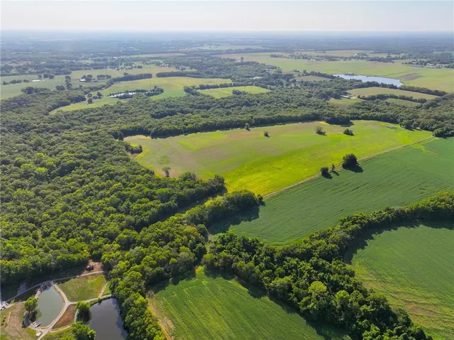 $849,000 | 24008 East 205th Street, Pleasant Hill, MO 64080