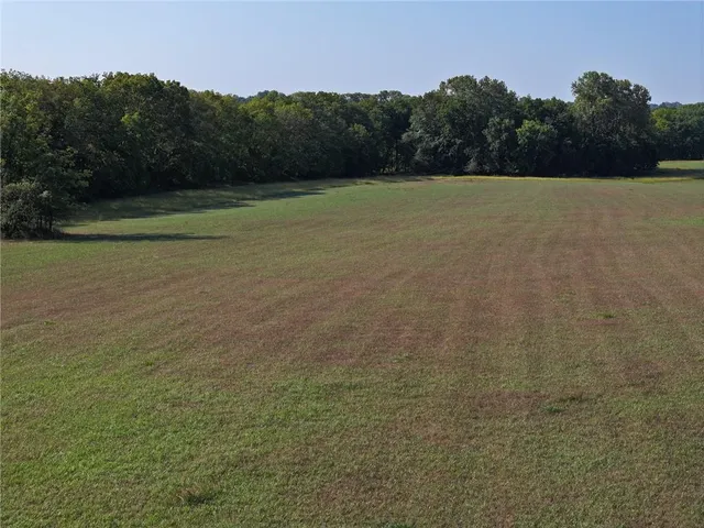 $849,000 | 24008 East 205th Street, Pleasant Hill, MO 64080