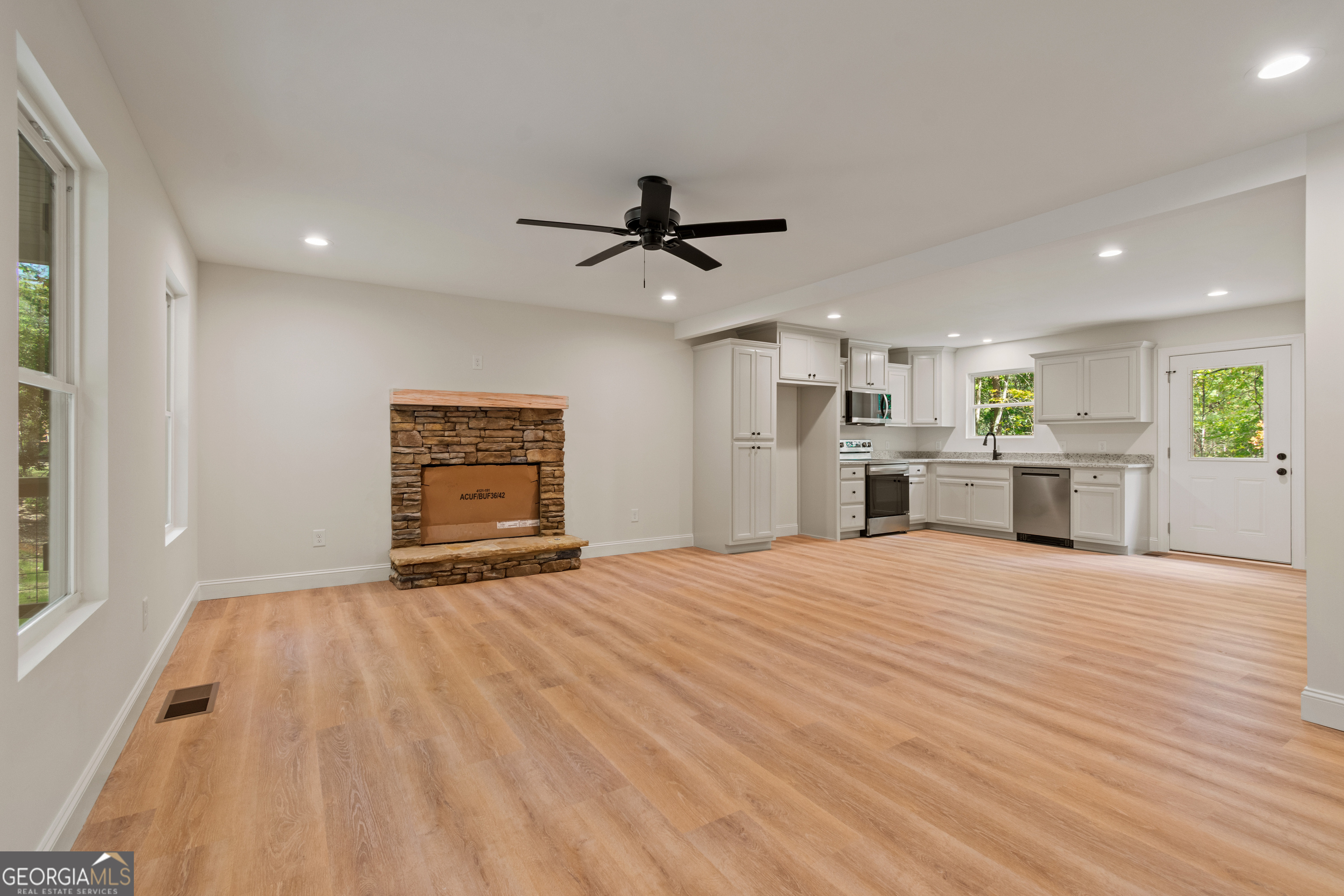 412 Fireside Rdg Drive Dahlonega, GA 30533 - Photo 4 of 38