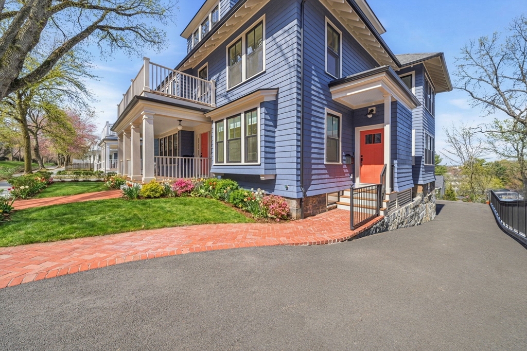 197 Winchester Street, Unit 1 Brookline, MA 02446 - Photo 1 of 42