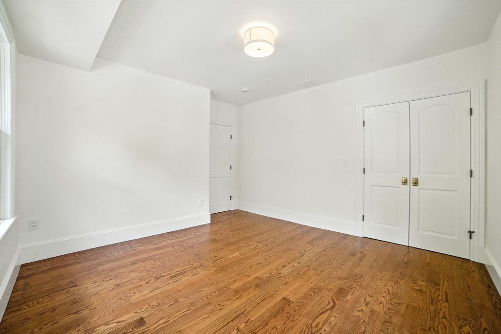 197 Winchester Street, Unit 1 Brookline, MA 02446 - Photo 17 of 42