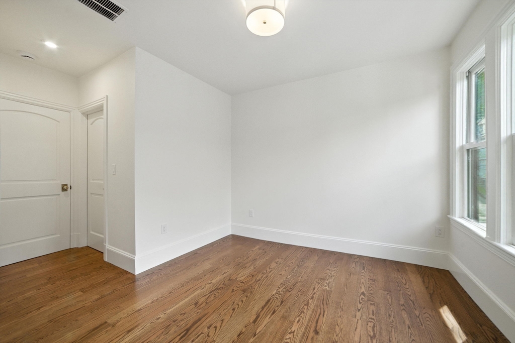 197 Winchester Street, Unit 1 Brookline, MA 02446 - Photo 19 of 42