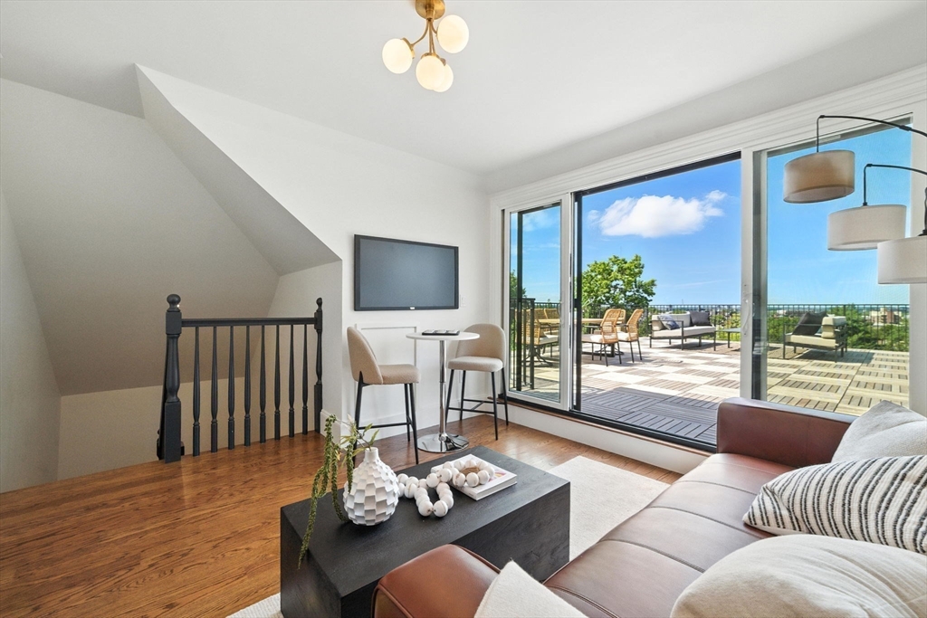 197 Winchester Street, Unit 1 Brookline, MA 02446 - Photo 24 of 42
