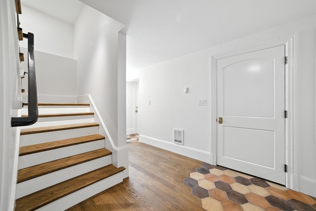 197 Winchester Street, Unit 1 Brookline, MA 02446 - Photo 36 of 42
