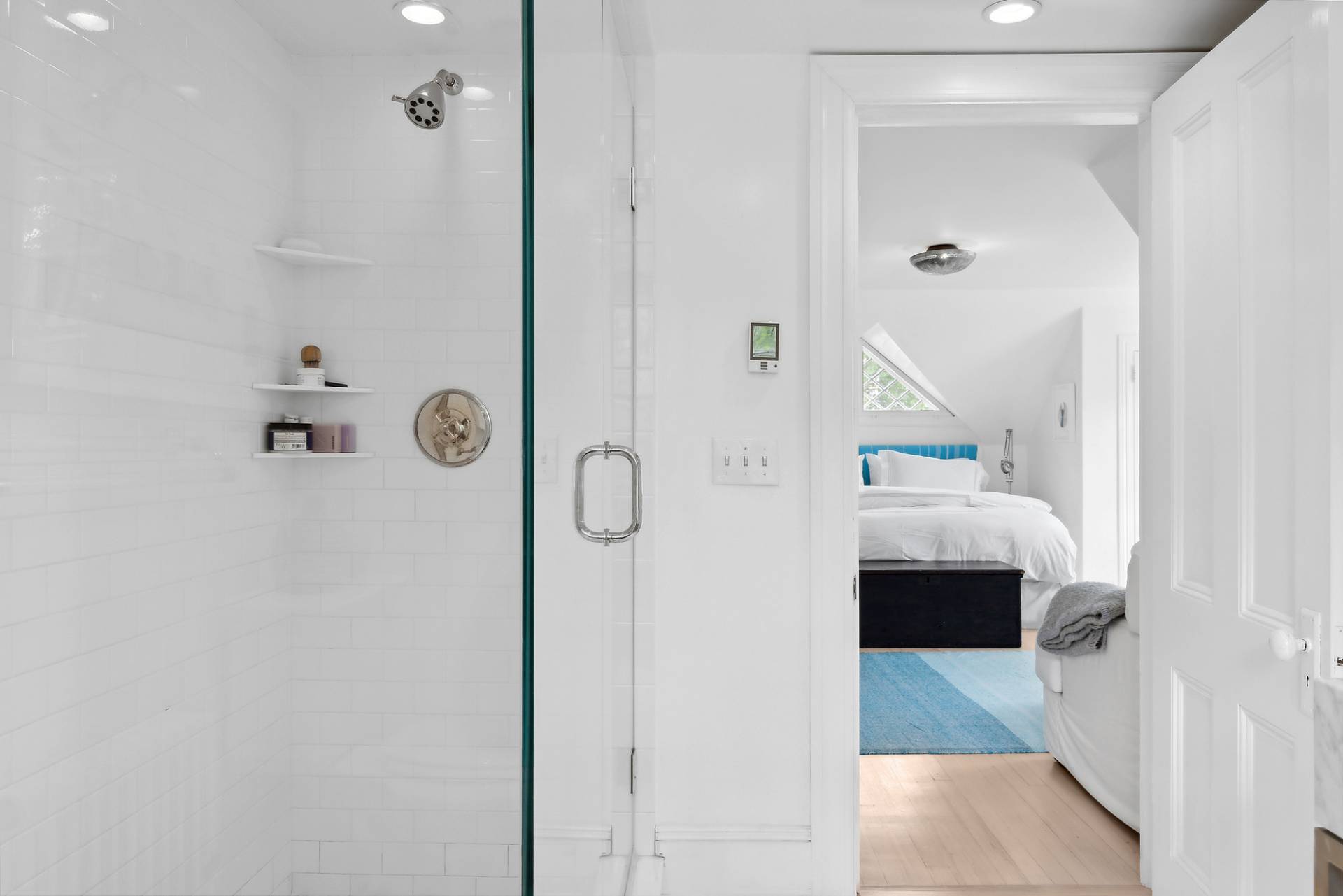 93 Egypt Lane East Hampton, NY 11937 - Photo 33 of 50 a view of bathroom and bathroom