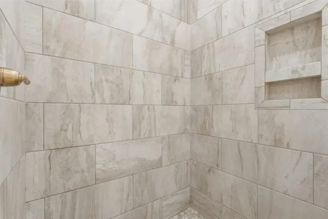 $425,000 | 3862 North Jasmine Drive, Lake Charles, LA 70605