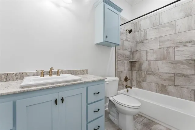 $425,000 | 3862 North Jasmine Drive, Lake Charles, LA 70605