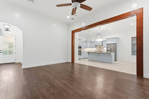 $425,000 | 3862 North Jasmine Drive, Lake Charles, LA 70605