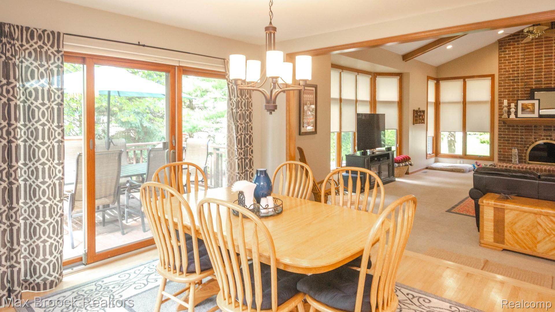3750 Edinborough Drive Rochester, MI 48306 - Photo 8 of 64 030_14.jpg