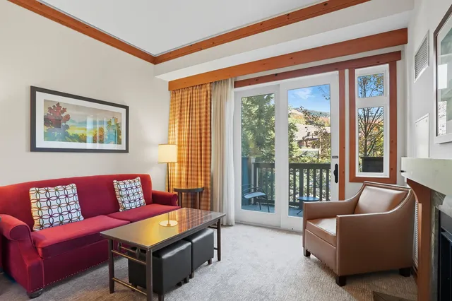 $520,000 | 7412 Mountain Road, Unit 1228, Stowe, VT 05672