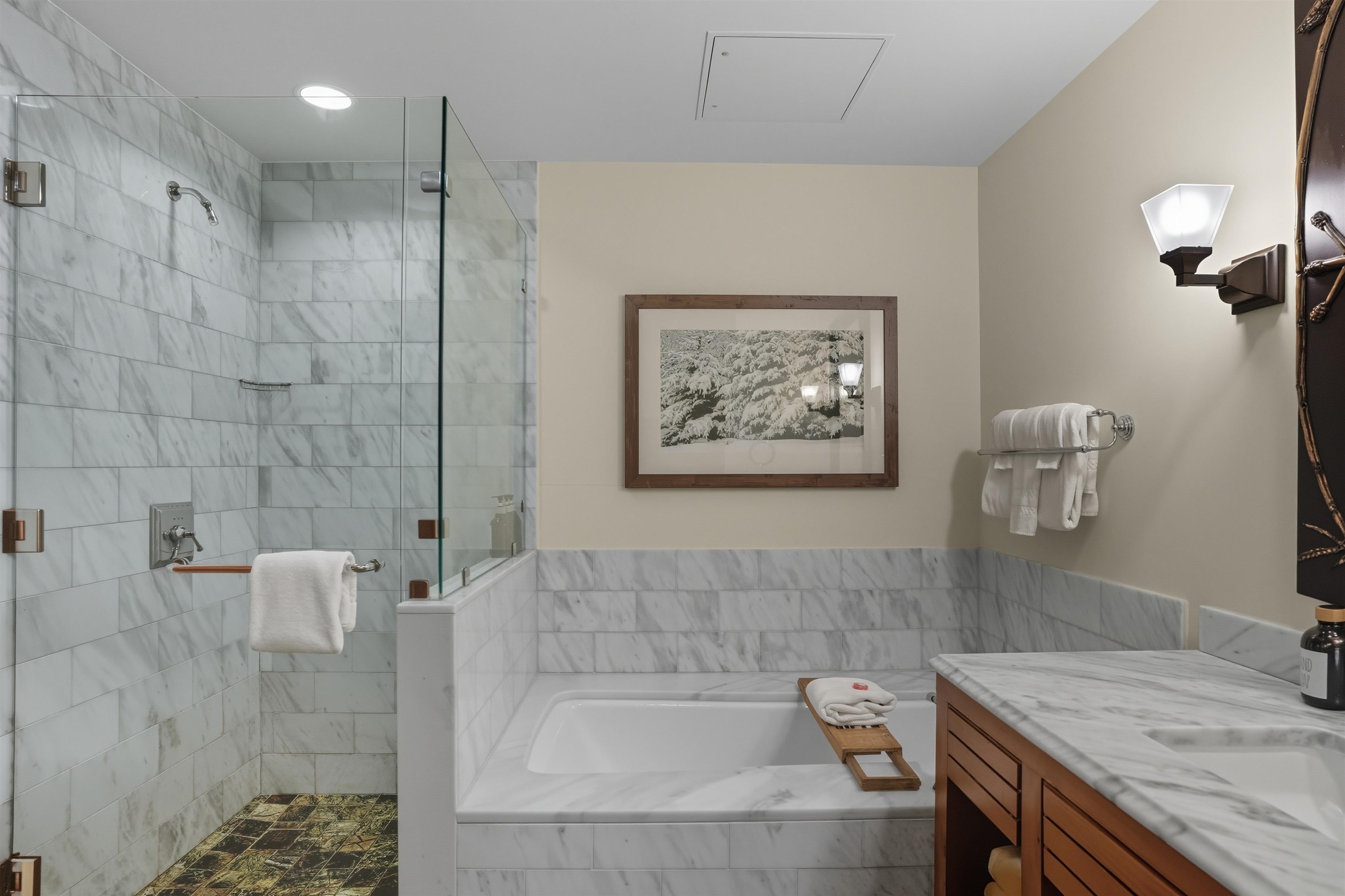 7412 Mountain Road, Unit 1228 Stowe, VT 05672 - Photo 10 of 22