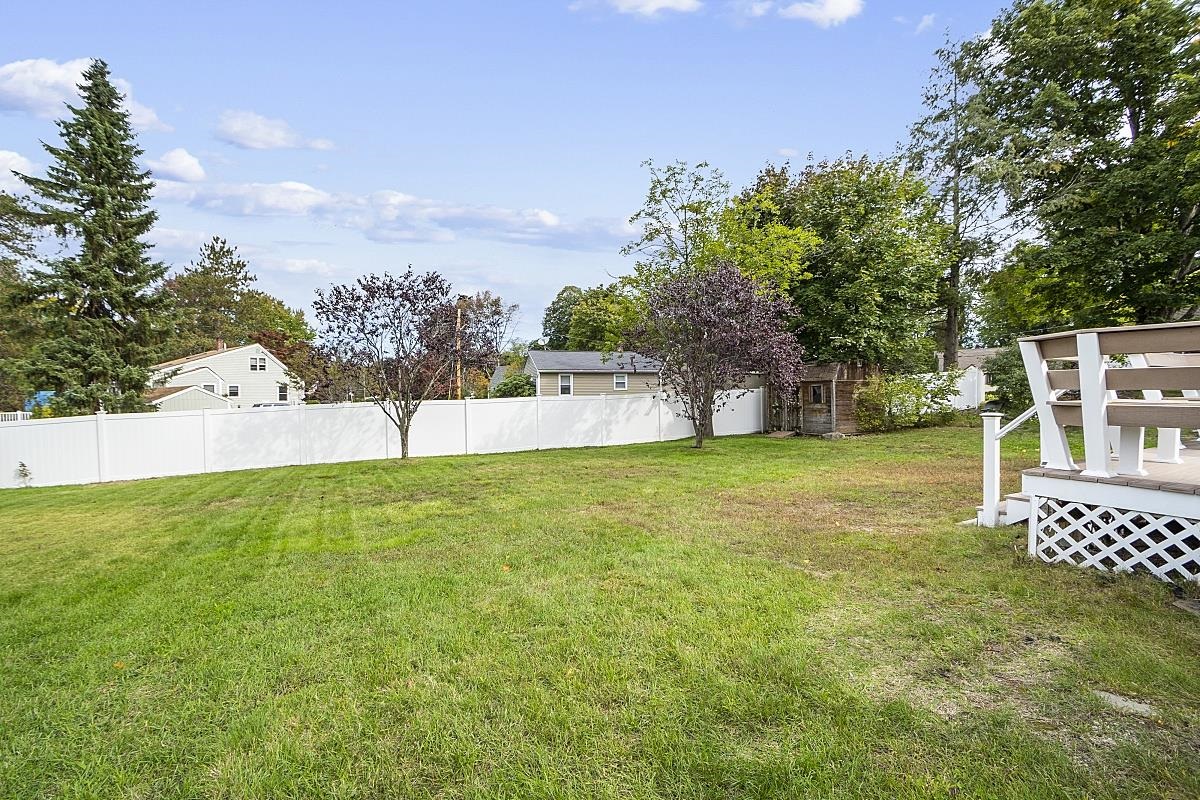 24 Maclarnon Road Salem, NH 03079 - Photo 12 of 40 Gallery Image 12