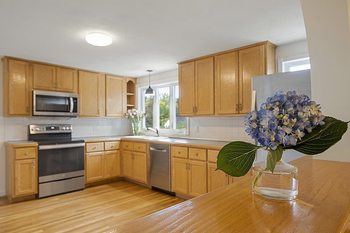 24 Maclarnon Road Salem, NH 03079 - Photo 23 of 40 Gallery Image 23