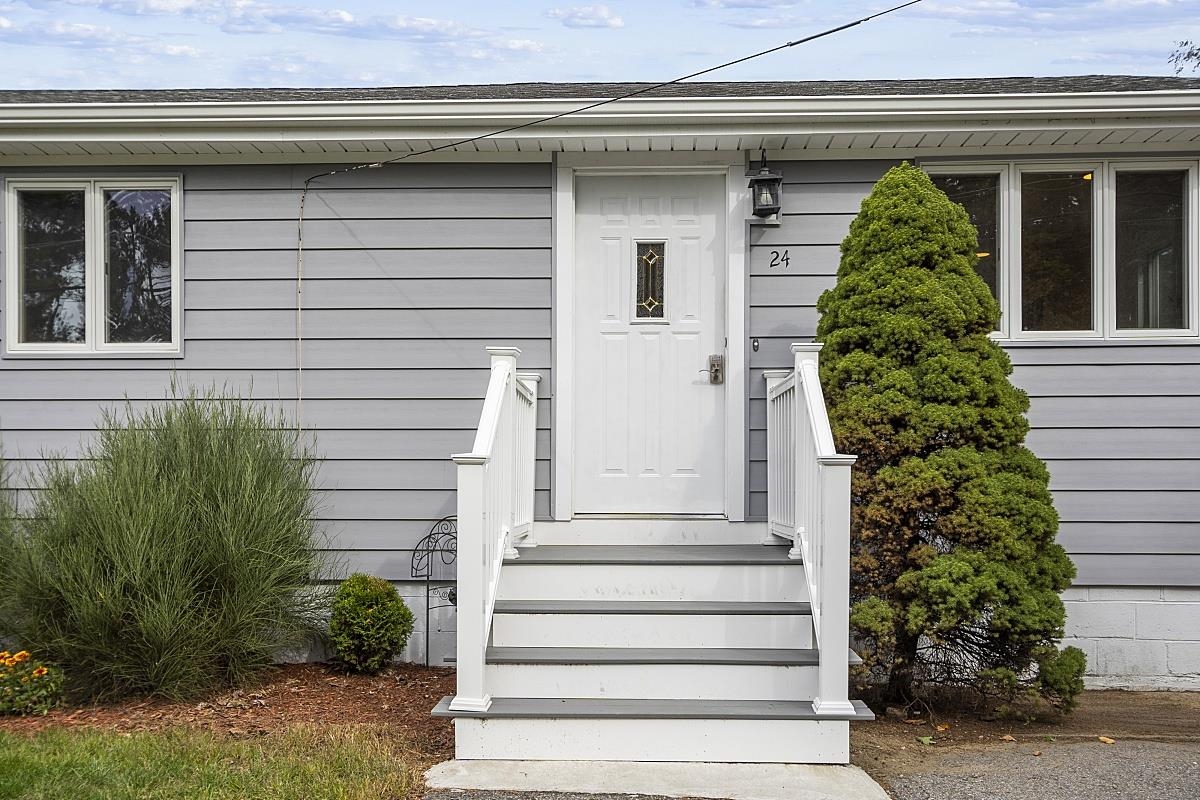 24 Maclarnon Road Salem, NH 03079 - Photo 5 of 40 Gallery Image 5