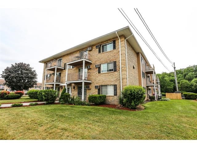 379 Huse Road, Unit 23 Manchester, NH 03103 - Photo 22 of 25