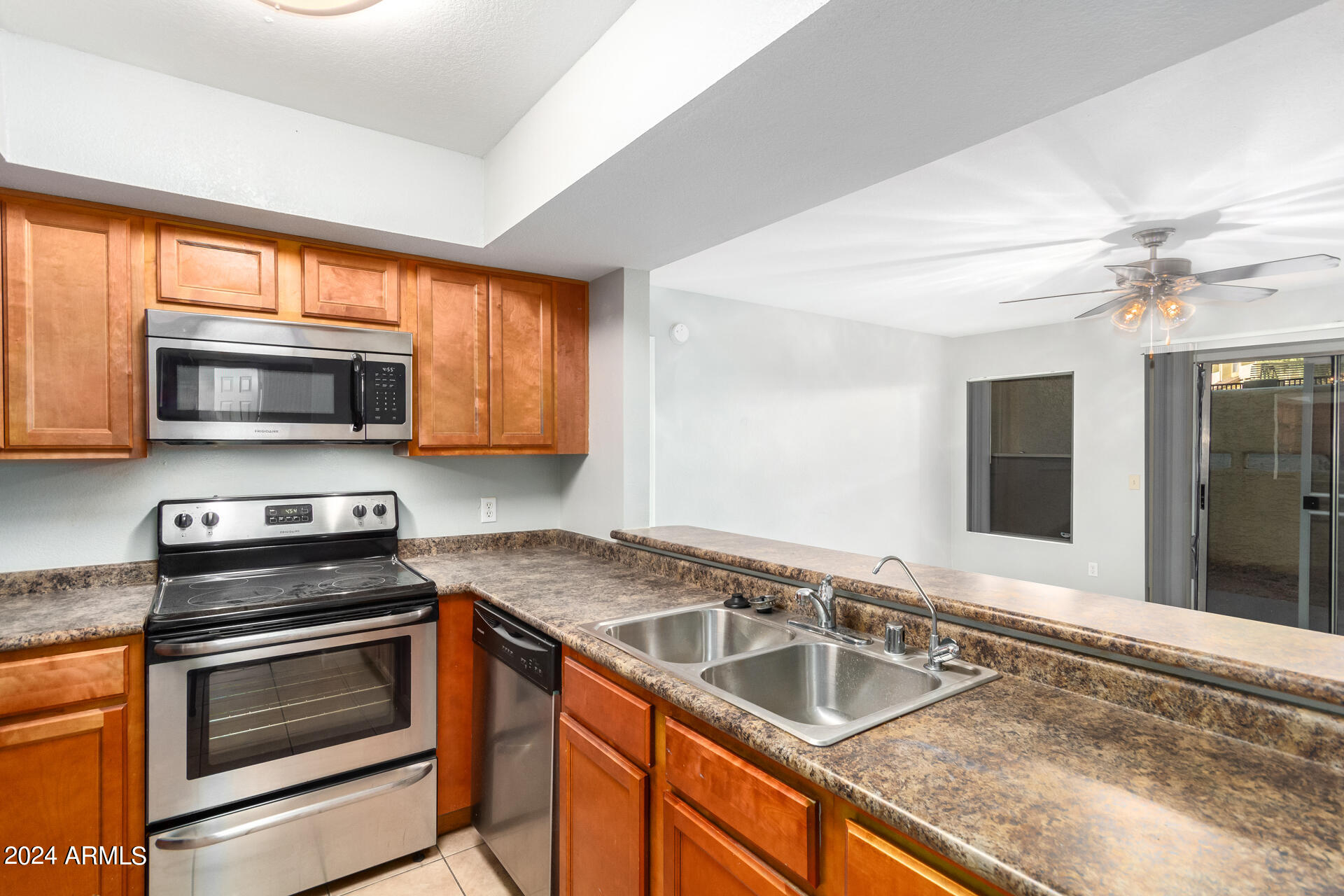1331 West Baseline Road, Unit 130 Mesa, AZ 85202 - Photo 5 of 38 07 - Baseline