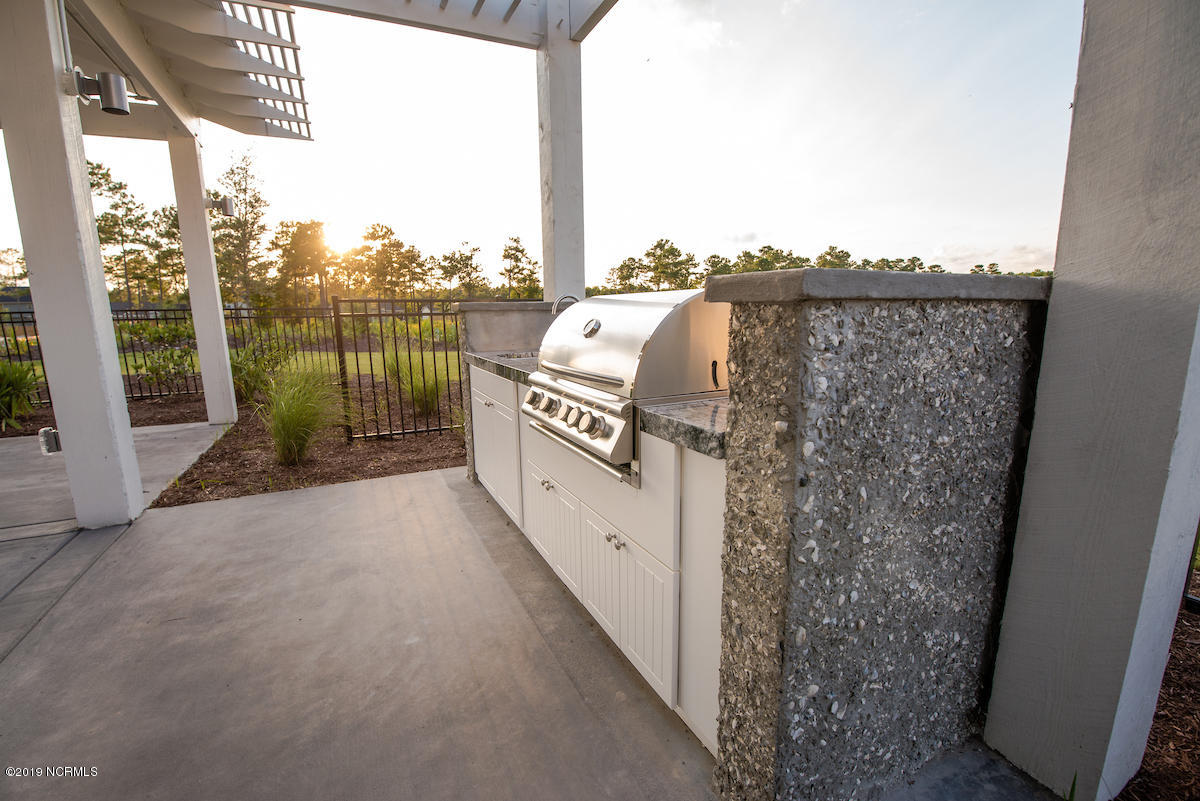 925 Needlerush Road Sneads Ferry, NC 28460 - Photo 39 of 40 Preserve Outdoor Kitchen