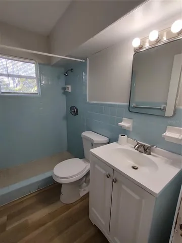 $1,450 | 316 West Howry Avenue, Unit 4, Deland, FL 32720