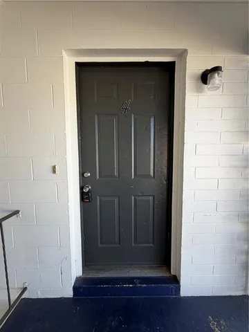 $1,450 | 316 West Howry Avenue, Unit 4, Deland, FL 32720