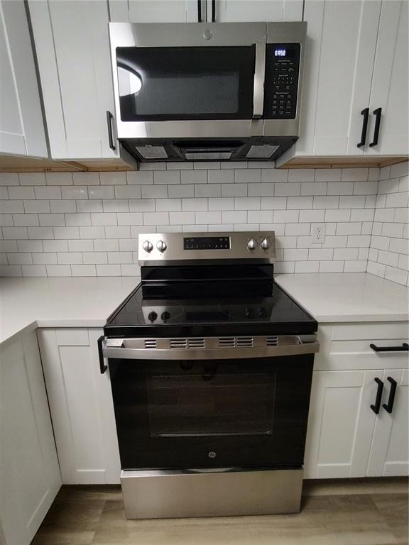 316 West Howry Avenue, Unit 4 Deland, FL 32720 - Photo 4 of 30