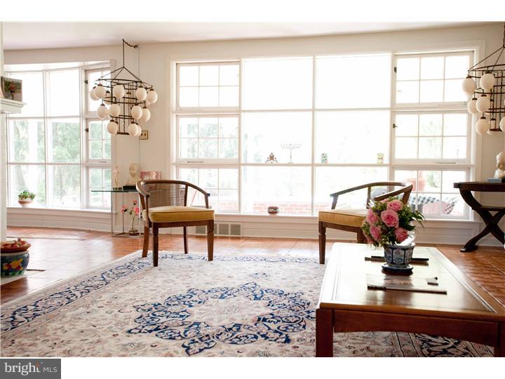 602 Conshohocken State Road Penn Valley, PA 19072 - Photo 4 of 18 Living Room