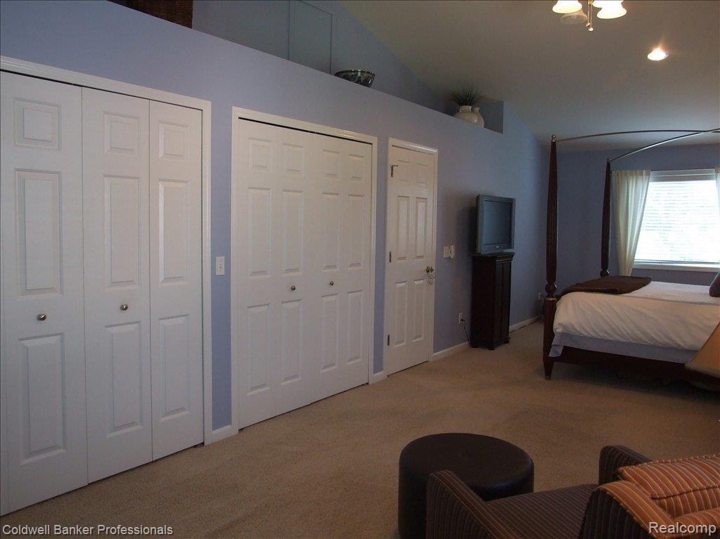 3970 Amherst Road Royal Oak, MI 48073 - Photo 13 of 24 Master Bedroom Closets