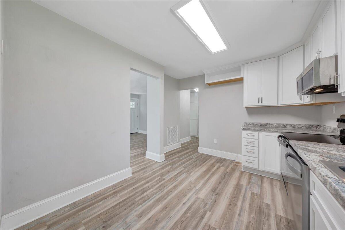 7701 Old Mill Road Roanoke, VA 24018 - Photo 9 of 29 09-MIB01835
