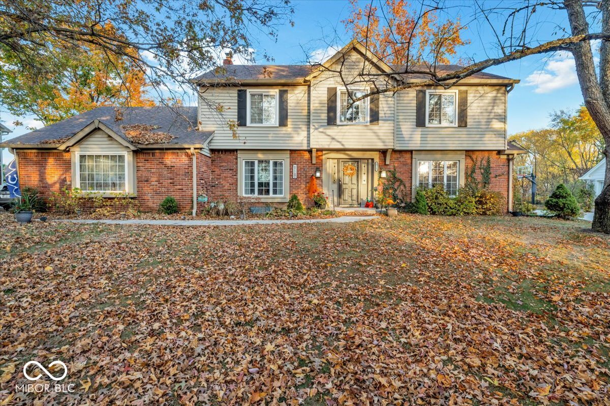 8729 Staghorn Road Indianapolis, IN 46260 - Photo 1 of 4 Gallery Image 1