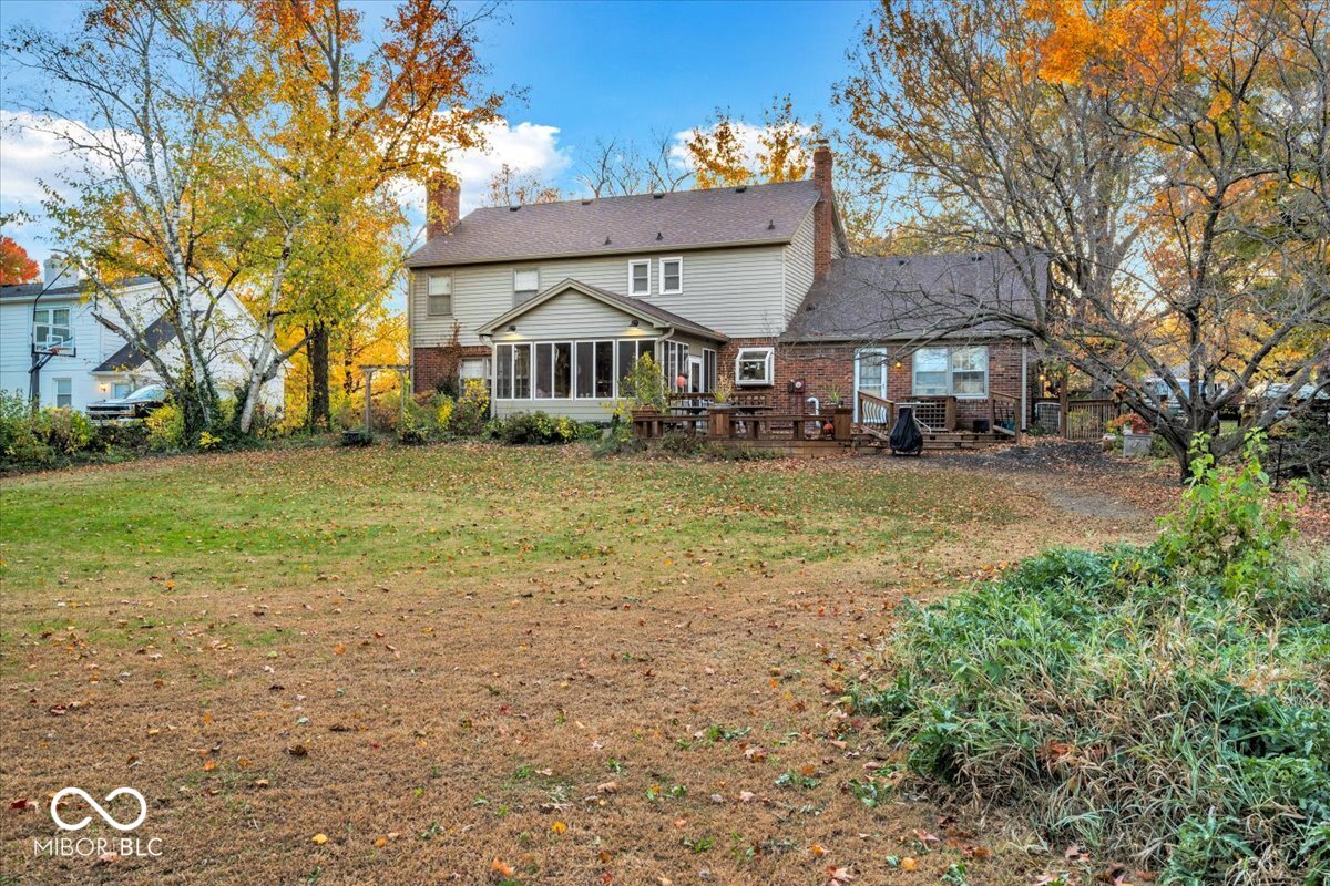 8729 Staghorn Road Indianapolis, IN 46260 - Photo 4 of 4 Gallery Image 4