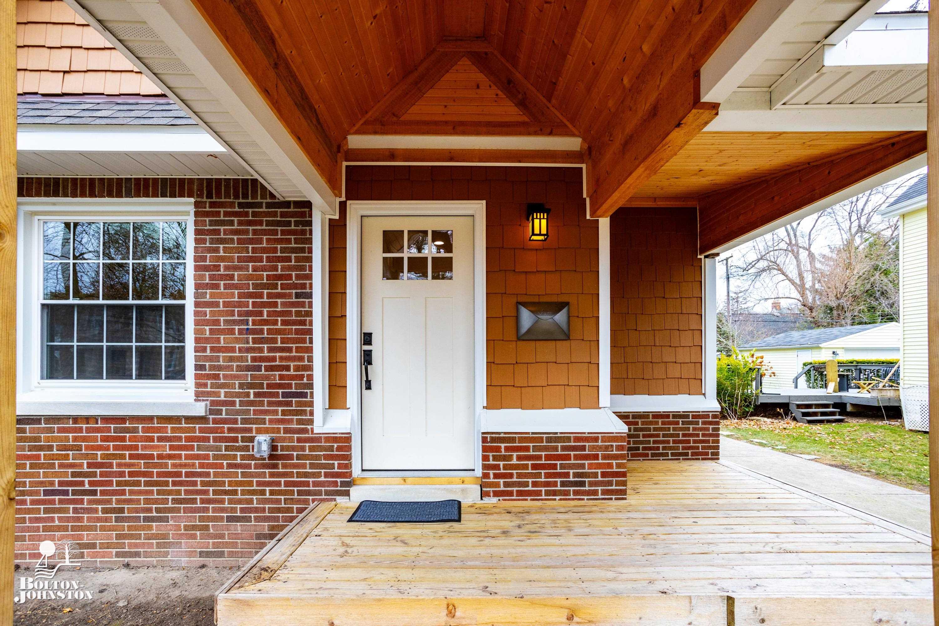 284 Ridgemont Road Grosse Pointe, MI 48236 - Photo 32 of 34 Front Door