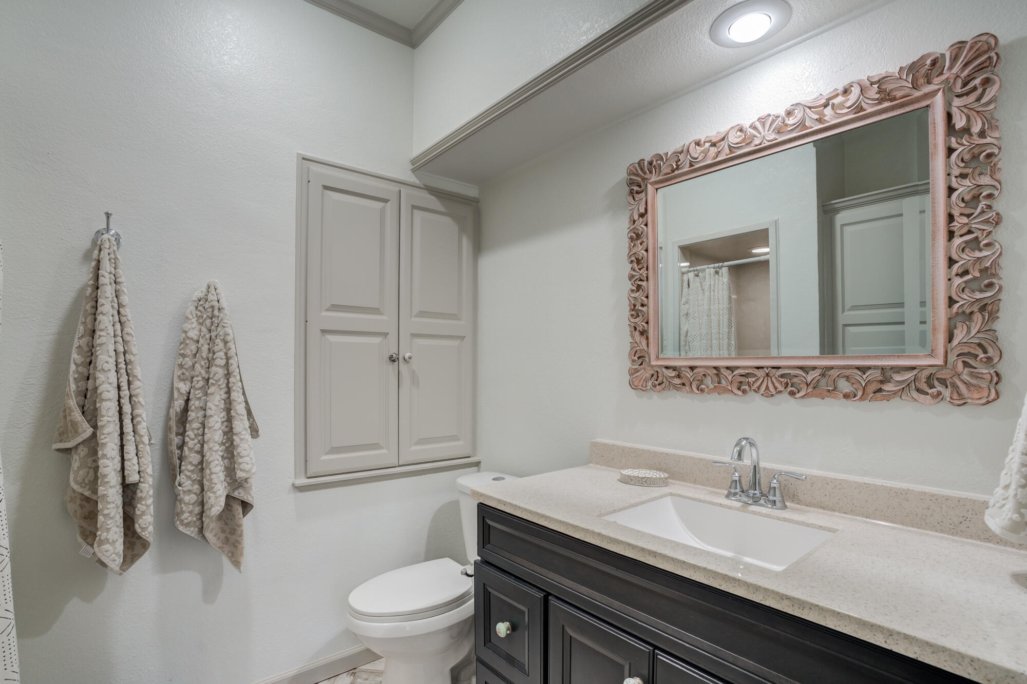 8506 Rochester Avenue Lubbock, TX 79424 - Photo 8 of 67 DSC03647_48_49_50_51