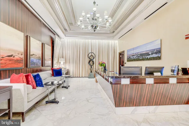 $1,295,000 | 1111 19th Street North, Unit 2703, Arlington, VA 22209