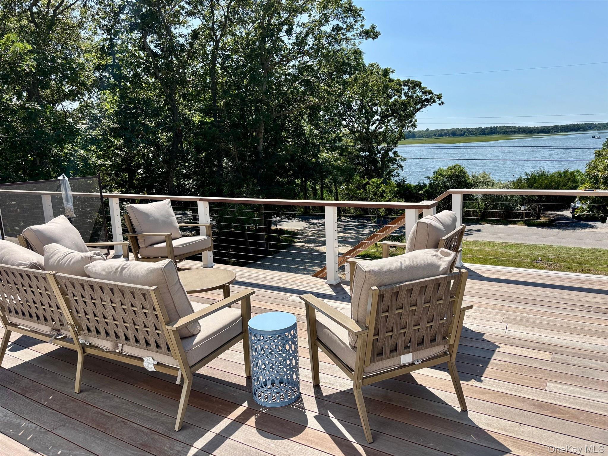 80 Louse Point Road East Hampton, NY 11937 - Photo 18 of 19
